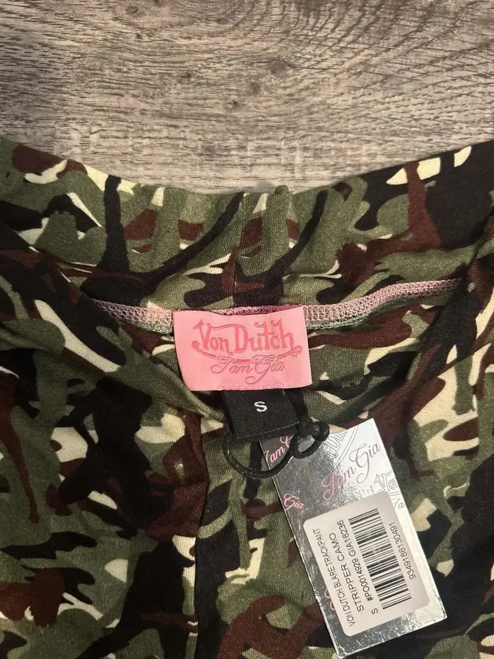 I.AM.GIA x Von Dutch Blare Trackpant Stripper Camo - Picture 5 of 5